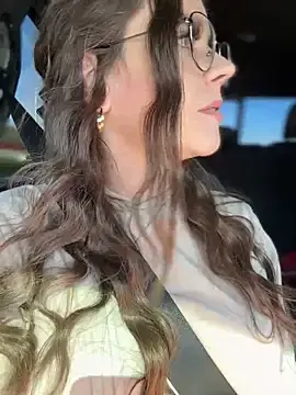 Stripchat Watch Live Sex Cams of MaggyMayI