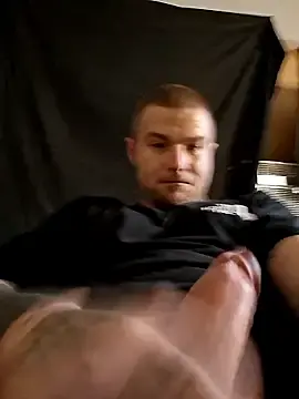 Stripchat Adult Webcams of DadDDick925