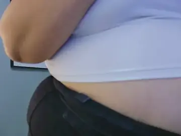 Stripchat Sex Cam of KiimBrooks