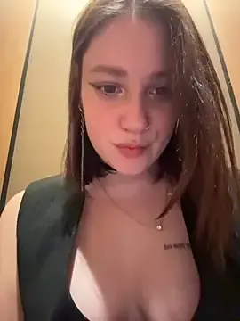 Stripchat Live Porn of lucy-joy