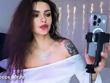 Stripchat Best live sex cam show of Kira_mmr