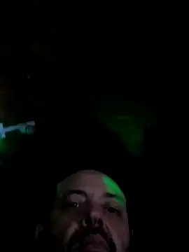 Stripchat Live Sex Cam of Leocesar37