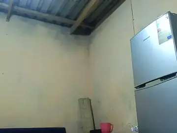 Stripchat Adult Webcam of 01applebottom