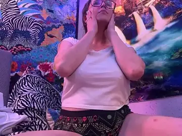 Stripchat Adult Video Chat of HippieBWC4U