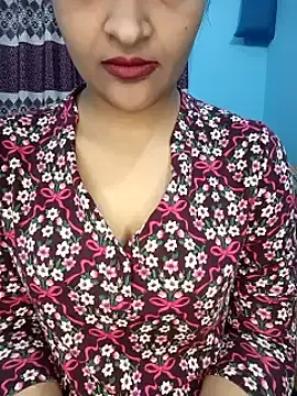 Stripchat Live Sex Cam of RomanticCouple432