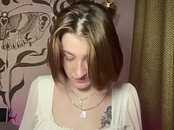 Stripchat Nude Webcam of mally_luxxx