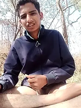 Stripchat Adult Webcam of sahilcute1