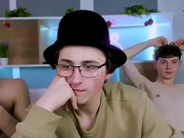 veldi_to from stripchat