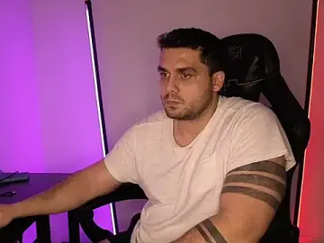 Stripchat Nude Webcam of Danielbateson