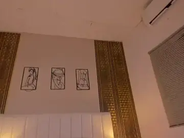 Stripchat Sex Chat of zoe_sky_