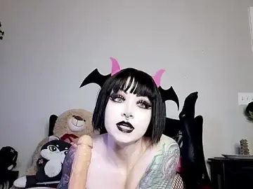 Stripchat Sex Chat of Ivey_Strigoi