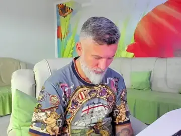 Stripchat Sex Chat of BlowMyXXL