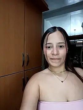 ashley69_brown from stripchat