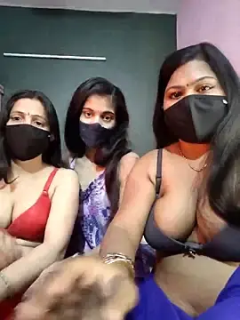 Stripchat Nude Webcam of cutee__crazy