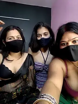 Stripchat Sex Cam of cutee__crazy