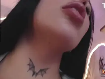 Stripchat Free Live Porn of ViolettaHotLatin_