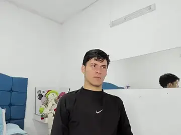 Stripchat Private Sex Chat of Aaron_Foxxx