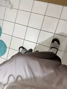 Stripchat Adult Video Chat of 19yobigdick