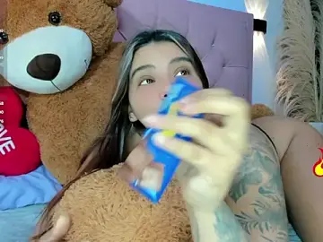 Stripchat Sex Cam of Ashley_dolll