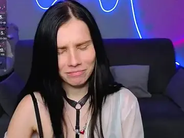 Mell_Hyees from stripchat