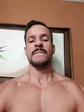 Stripchat Sex Cam of juniortche1313