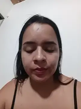 Stripchat Free Porn Cam of Julieth_hot-69