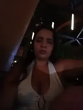 Stripchat Free Live Porn of Julieth_hot-69