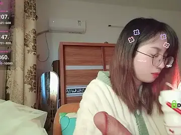 Stripchat Free Porn Cam of Lili_666