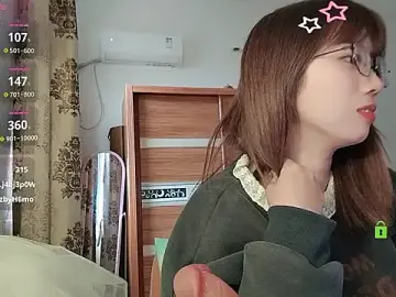 Stripchat Free Live Porn of Lili_666