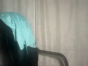 Stripchat Adult Video Chat of Blueskiiis3