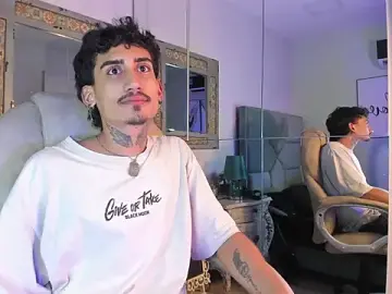 Stripchat Adult Webcam of Mr_Strike