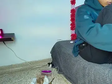 Stripchat Adult Webcams of hares_mds