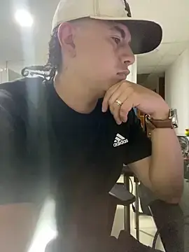 Stripchat Nude Webcam of DanielGomez9