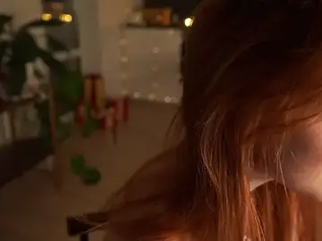 EsmaCrumbley from stripchat