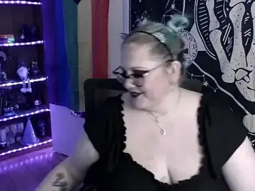 Stripchat Live Sex Cam of Kinky_Witch