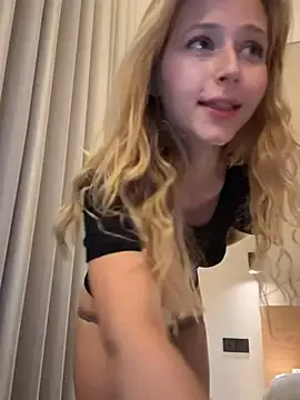 Stripchat Sex Chat of LunaRase