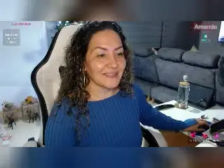 Xlovecam Watch Live Sex Cams of Amandabella69
