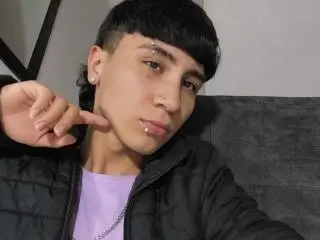 Xlovecam Adult Webcam of XanderGrey