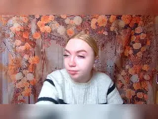 BeatriceFly from xlovecam