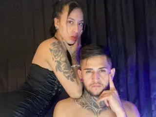 Xlovecam Sex Chat of LiamAndEvelyn