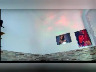 Xlovecam Free Porn Cam of MelannyTaylorr