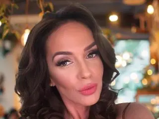 JenniferHills from xlovecam