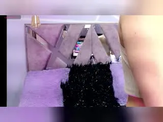 Xlovecam Best Webcam of SamyNoa