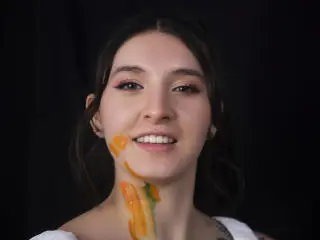 ZoeCortes from xlovecam