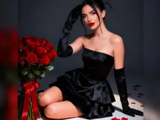 Xlovecam Nude Webcam of PaolaAdams