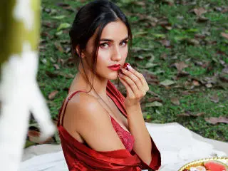 AmelieLautrec from xlovecam