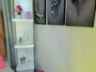 Xlovecam Adult Video Chat of AlixNoa