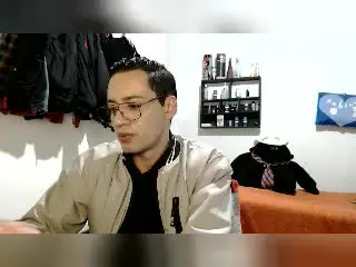 Xlovecam Nude Webcam of Luciano69