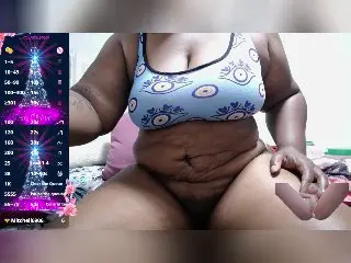 XiomaralLopez from xlovecam