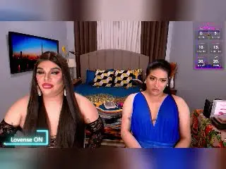 Xlovecam Live Porn of InsatiableQueensX